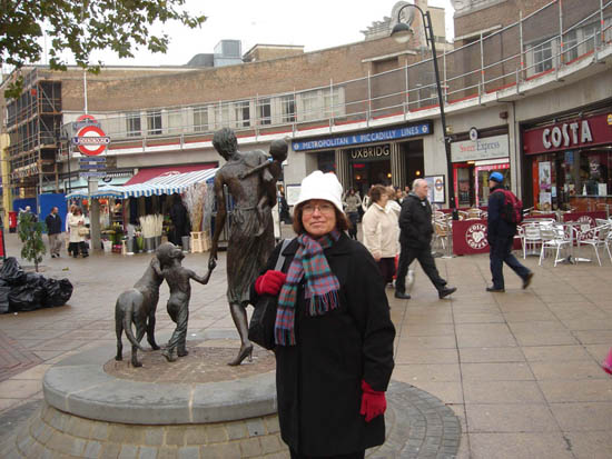 London Becky uxbridge tube