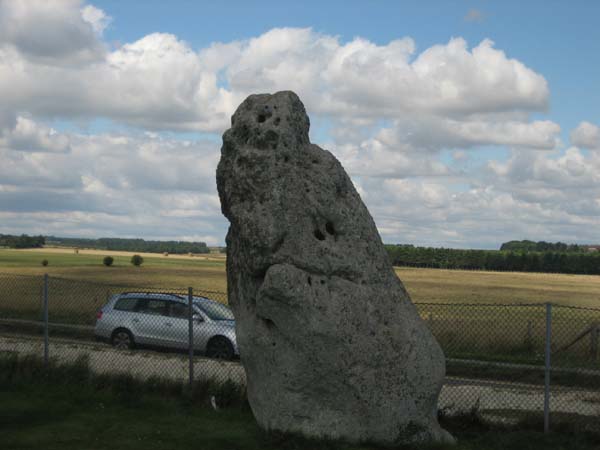 Lon0806 stone henge heal stone